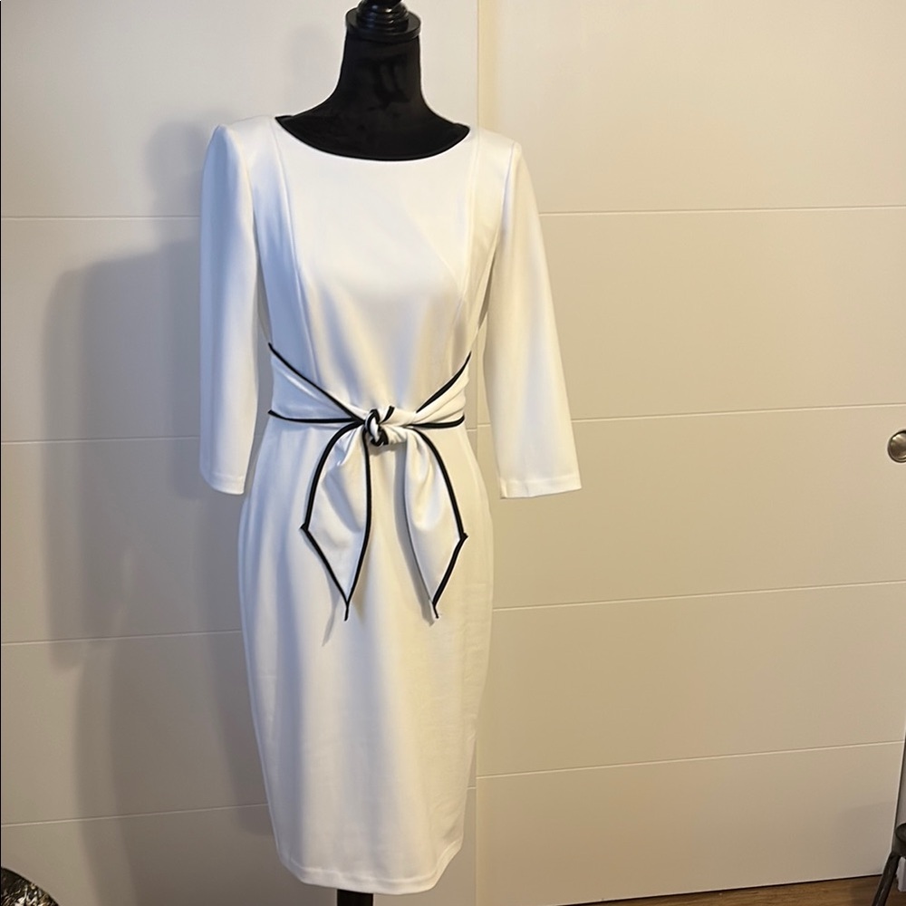 Stunning White and Black Adrianna Papell Midi Dress Sz6